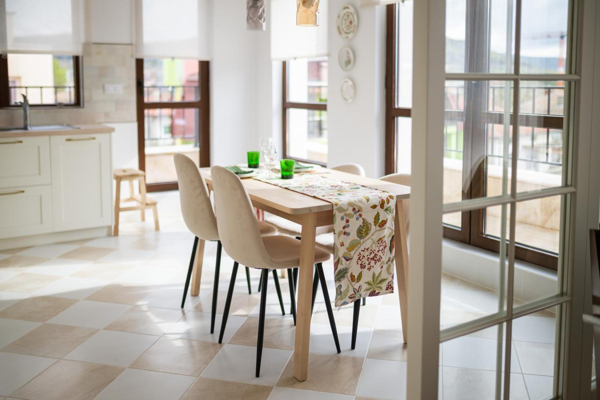 21 Vitosha Romantic Getaway Apartment Hisarya